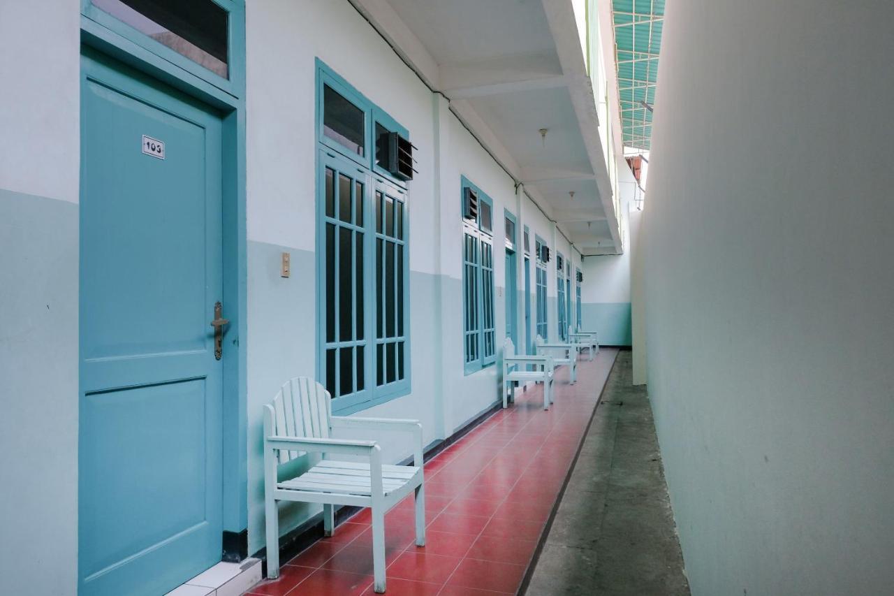 Hotel Taman Indah Madiun Exterior photo