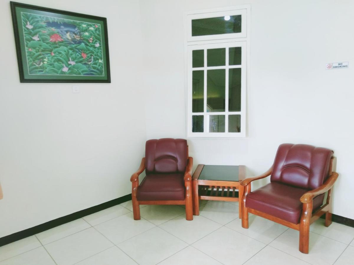 Hotel Taman Indah Madiun Exterior photo